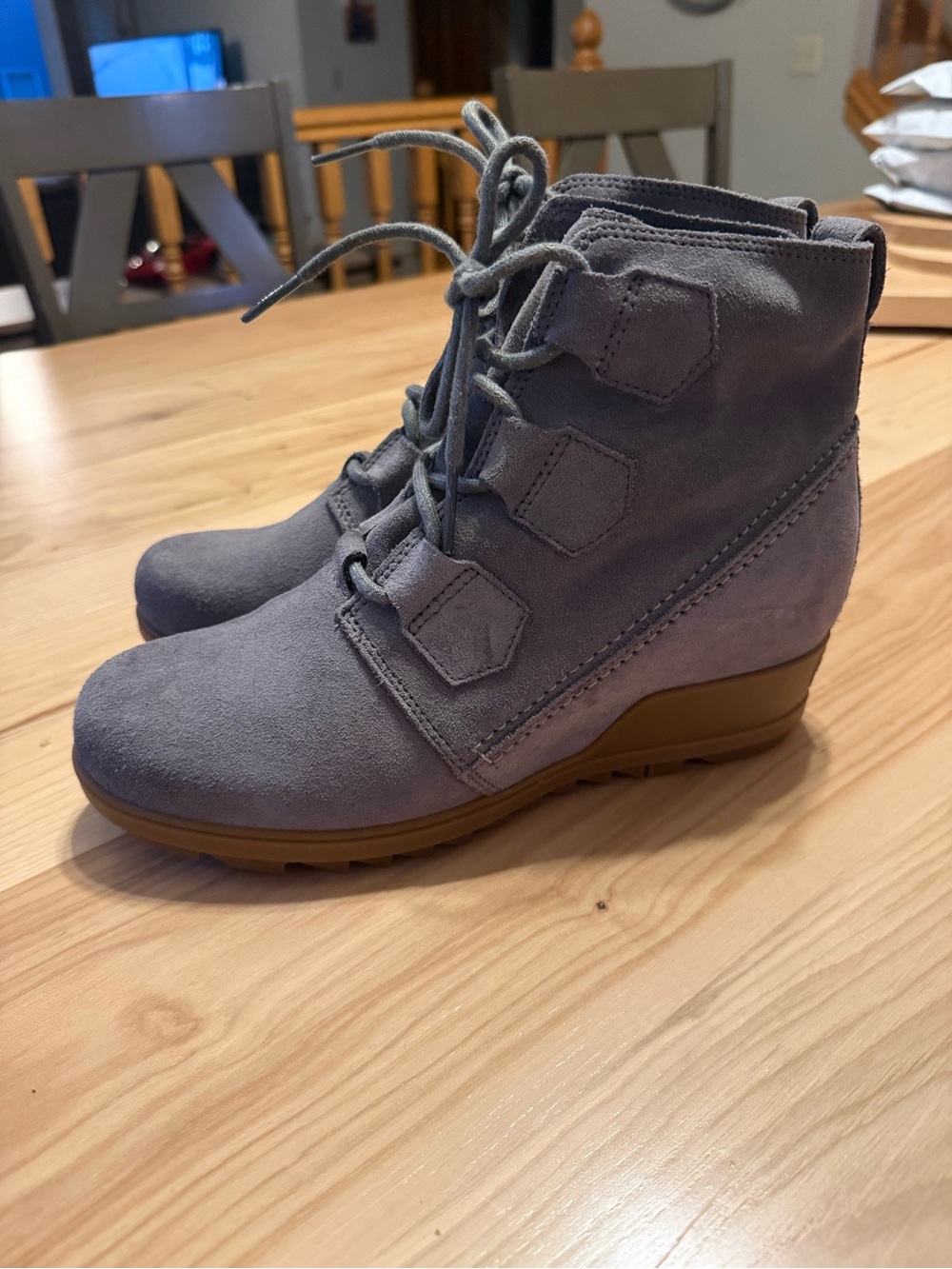 Sorel Evie Lace Suede Wedge Ankle Boots Gray Taupe Women’s Size 9